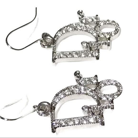 SOLD 🎉 VINTAGE DIOR Silver Dangle Earrings Oblique Swarovski Rhinestones - Picture 4 of 6